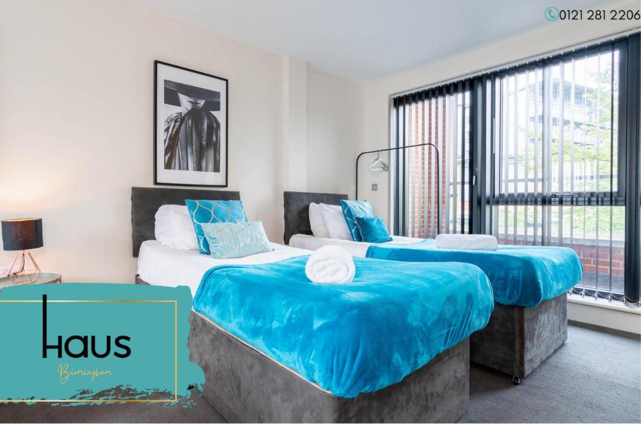 City Centre Townhouse - 3 Bedrooms - Garage - Parking - Top Rated Μπέρμιγχαμ Εξωτερικό φωτογραφία